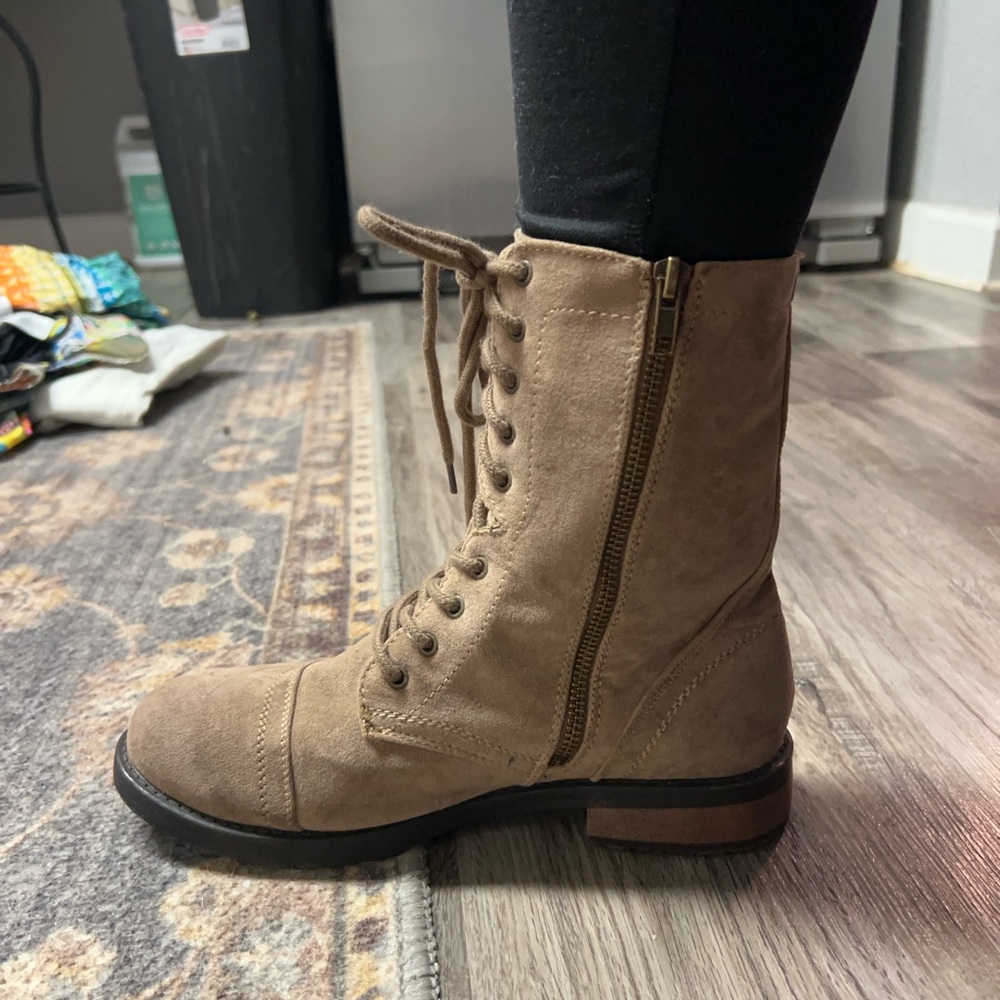 Women's Tan Lace-Up Boots